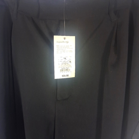 A New Day Women's High-Rise Over-Sized Loose Fit Size 14 Black Trousers NWT - Picture 2 of 8